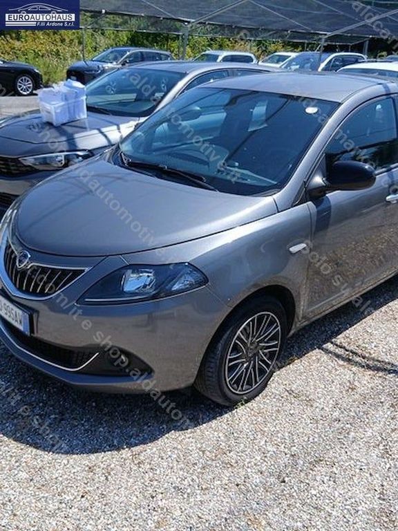 Image of Lancia Ypsilon