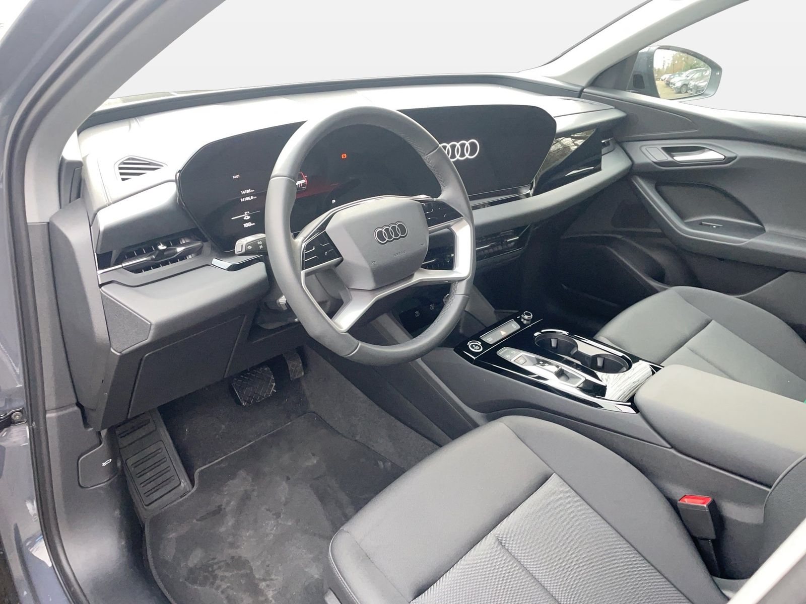 Audi Q6 e-tron - Bild 8