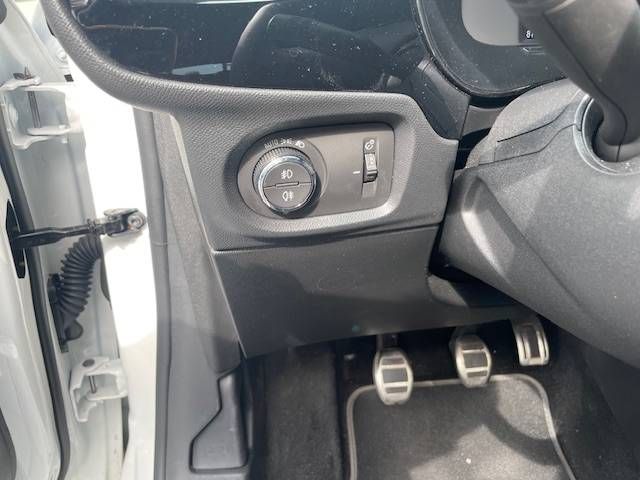 Fahrzeugabbildung Opel Corsa F 1.2 Turbo GS 74KW