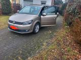 Volkswagen VW Touran 7 Sitzer 2.0 Motor - Volkswagen Touran: Motor