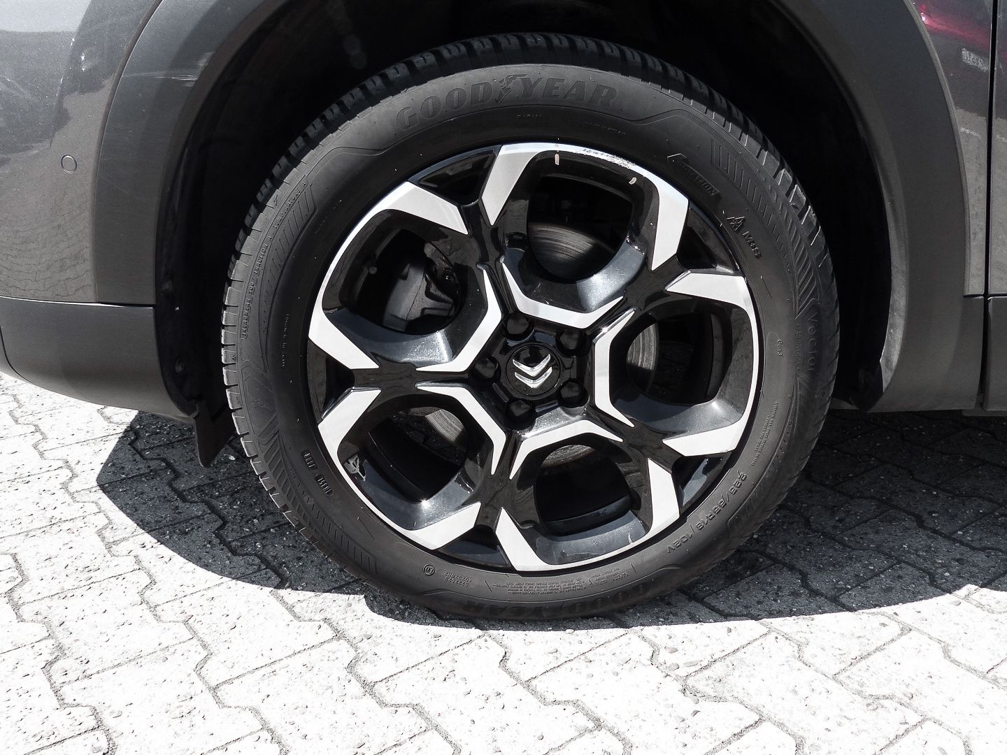 Citroën C5 Aircross Shine Pack AHK-abnehmbar Navi Leder  imagem 3