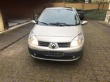 Renault Scenic Avantage 1.6 16V Avantage - Renault Scenic in Dresden