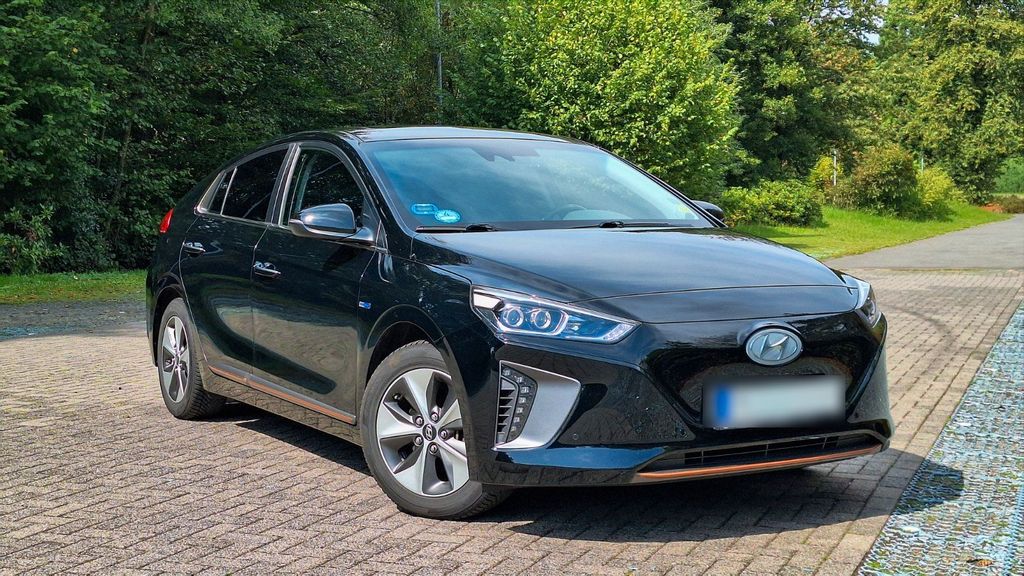 Image of Hyundai IONIQ