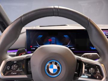 صورة 8 لـ 2023 BMW I5