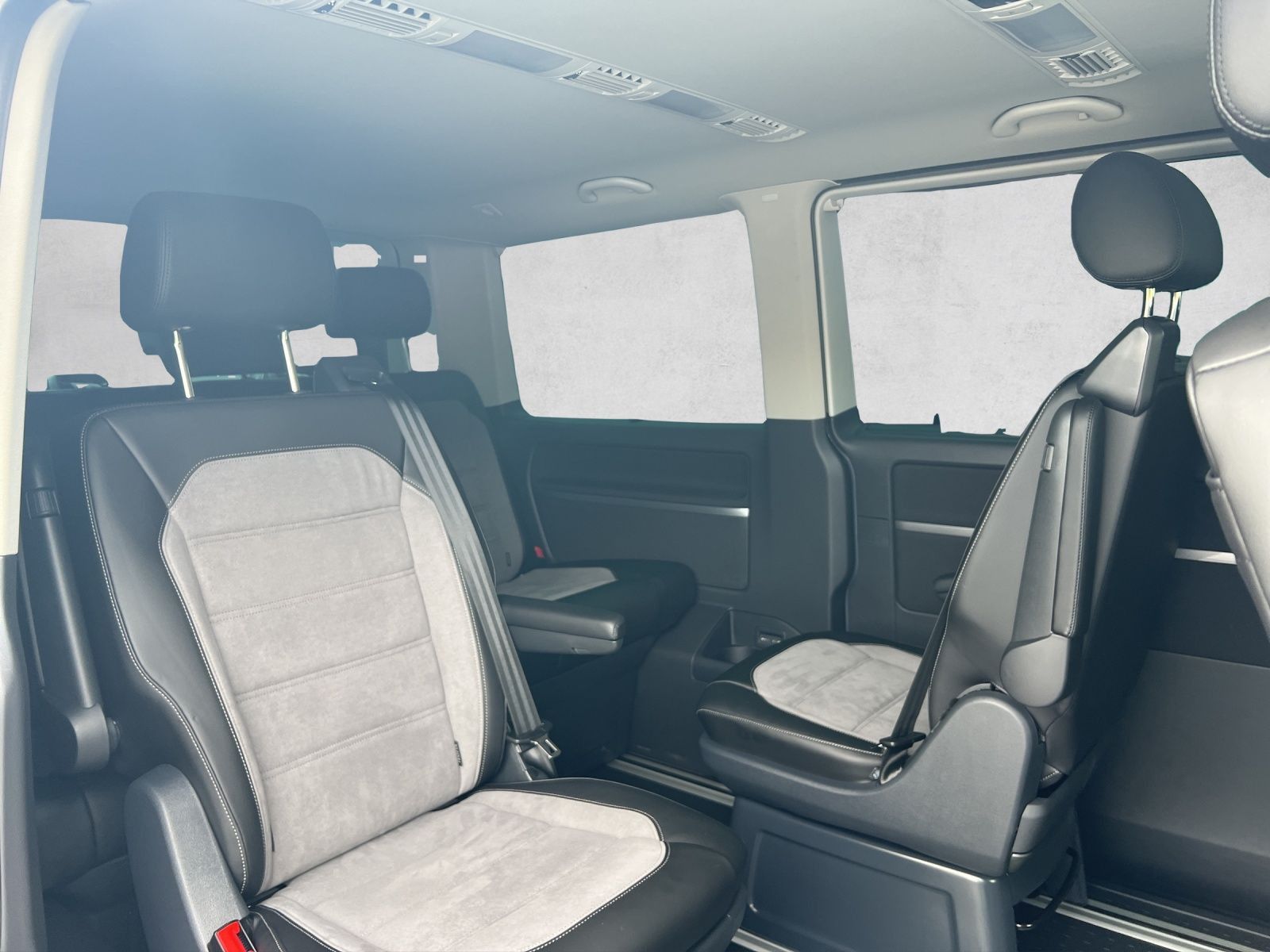 T6.1 Multivan Comfortline 2.0 l 150 kW TDI SCR B