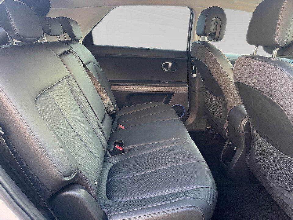 Fahrzeugabbildung Hyundai IONIQ 5 77,4kWh AWD UNIQ Relax