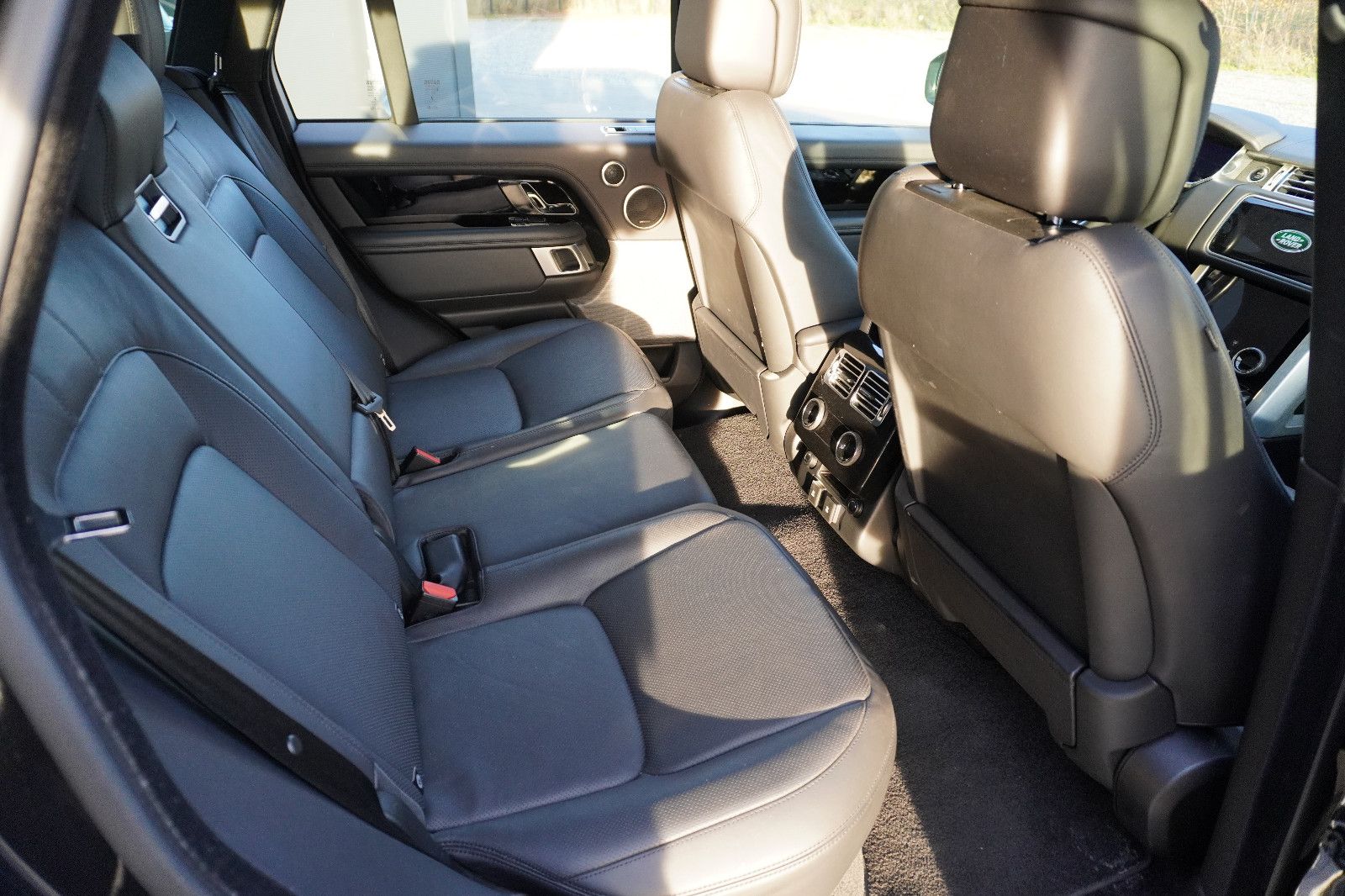 Fahrzeugabbildung Land Rover Range Rover Vogue