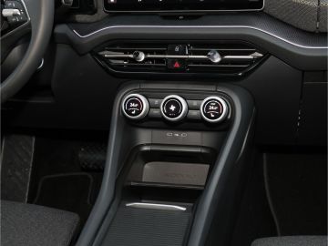 Skoda Kodiaq Selection 2.0 TDI 4x4 DSG LED AHK Kamera