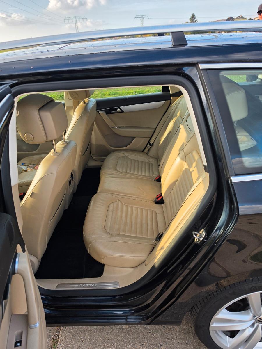 Volkswagen Passat 2012 — photo 12