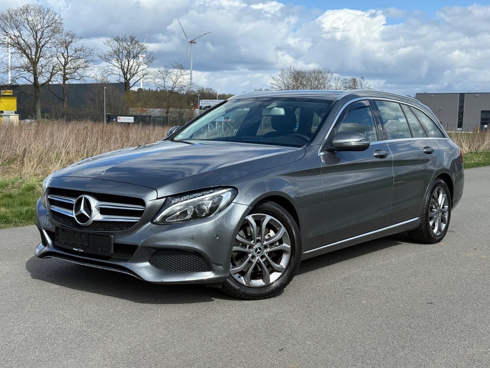 Mercedes-Benz C200 CDI automatik Avantgarde LED Leder Kamera