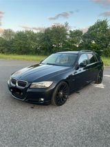 BMW e91 330i 2. Hand - BMW 330: Kombi, Schaltgetriebe