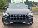 Audi Q7 50 TDI quattro S line 7. Sitzer - Audi Q7 in Bochum