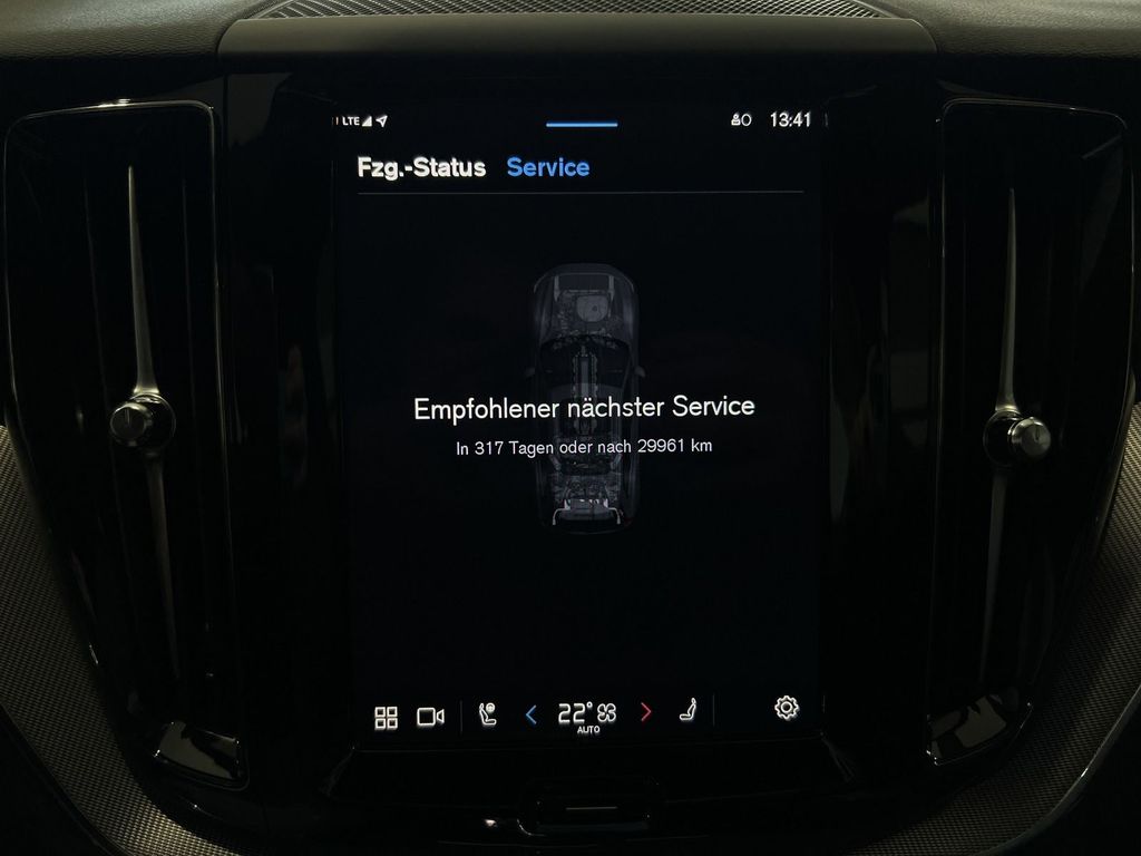 Volvo XC60 T6 Plus Black Edition Recharge AWD AHK 360°