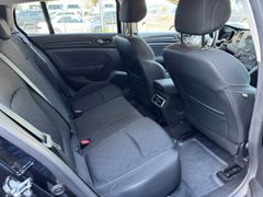 Fahrzeugabbildung Megane IV Grandtour Limited Deluxe 1.5 BLUE dCi