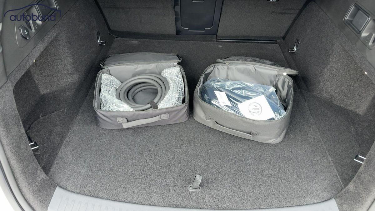 BYD SEAL 6