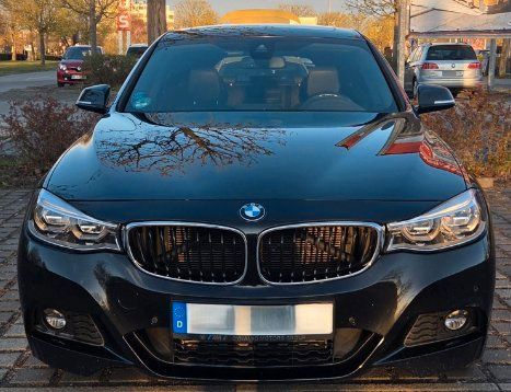 Image of BMW 320