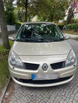 Renault Scenic 2L Autom. Diesel viele Extras - Renault Scenic aus 2008 mit Diesel-Antrieb