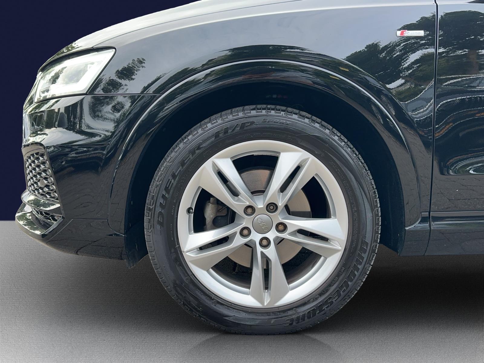 Audi Q3 sport*S-LINE*LED*AHK*KAMERA*NAVI*ALU*KEYLESS*