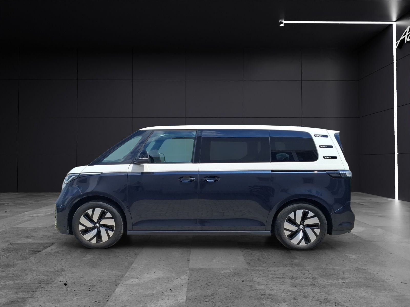 Fahrzeugabbildung Volkswagen ID. Buzz Pro 5-Si LED AHK Navi ACC RFK SH 19"