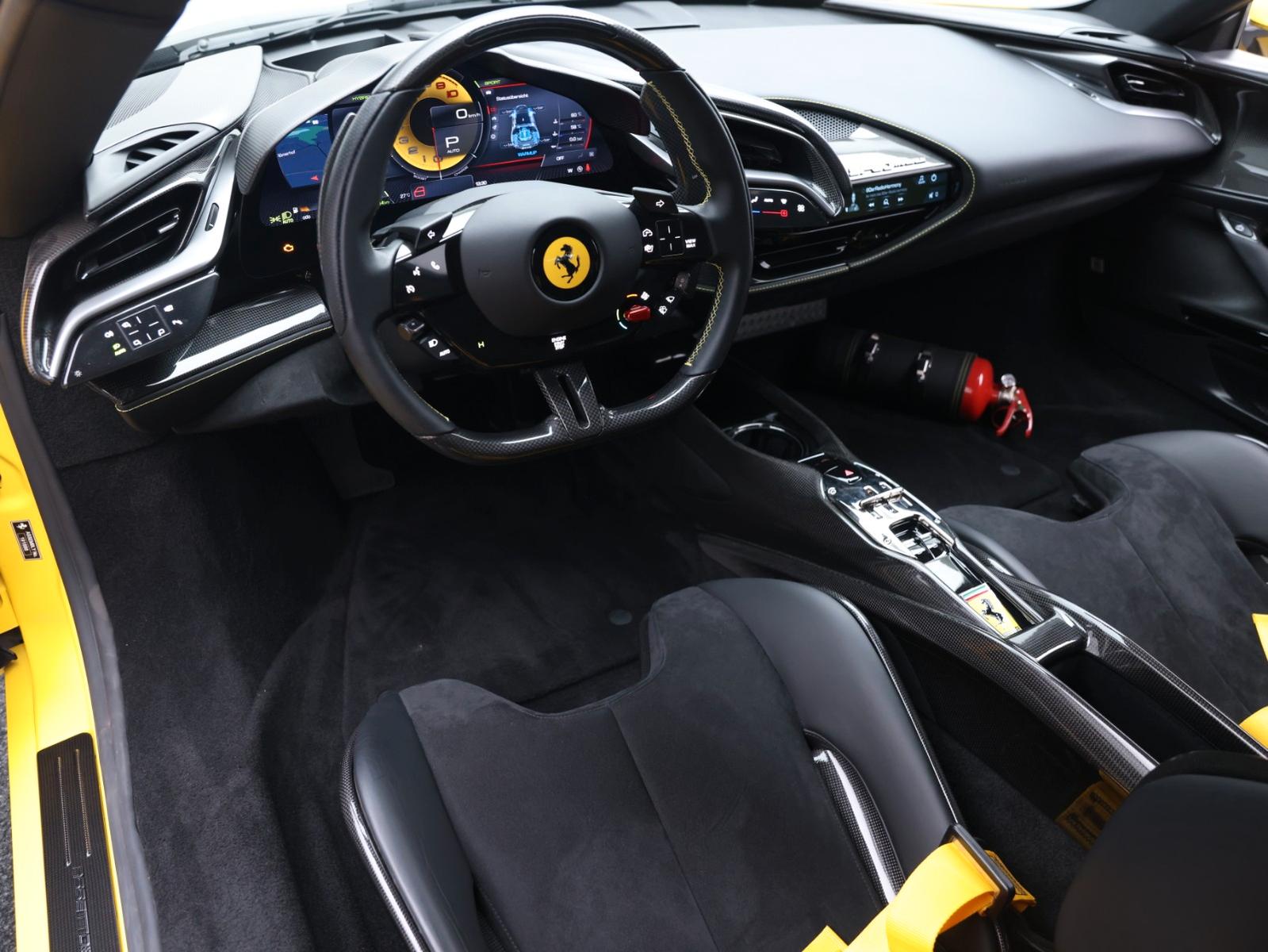 Ferrari SF90 Stradale Assetto Fiorano*Ferrari Frankfurt*
