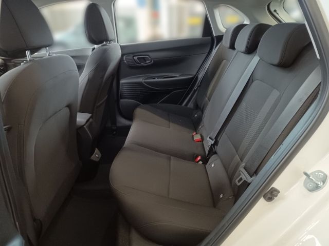 Fahrzeugabbildung Hyundai i20 FL (MY25) 1.0 T-GDI (100 PS) 7-DCT 2WD Trend