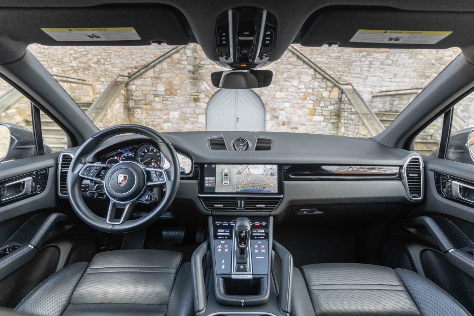 Fahrzeugabbildung Porsche Cayenne E-Hybrid  SPORT CHRONO BOSE LED  360°