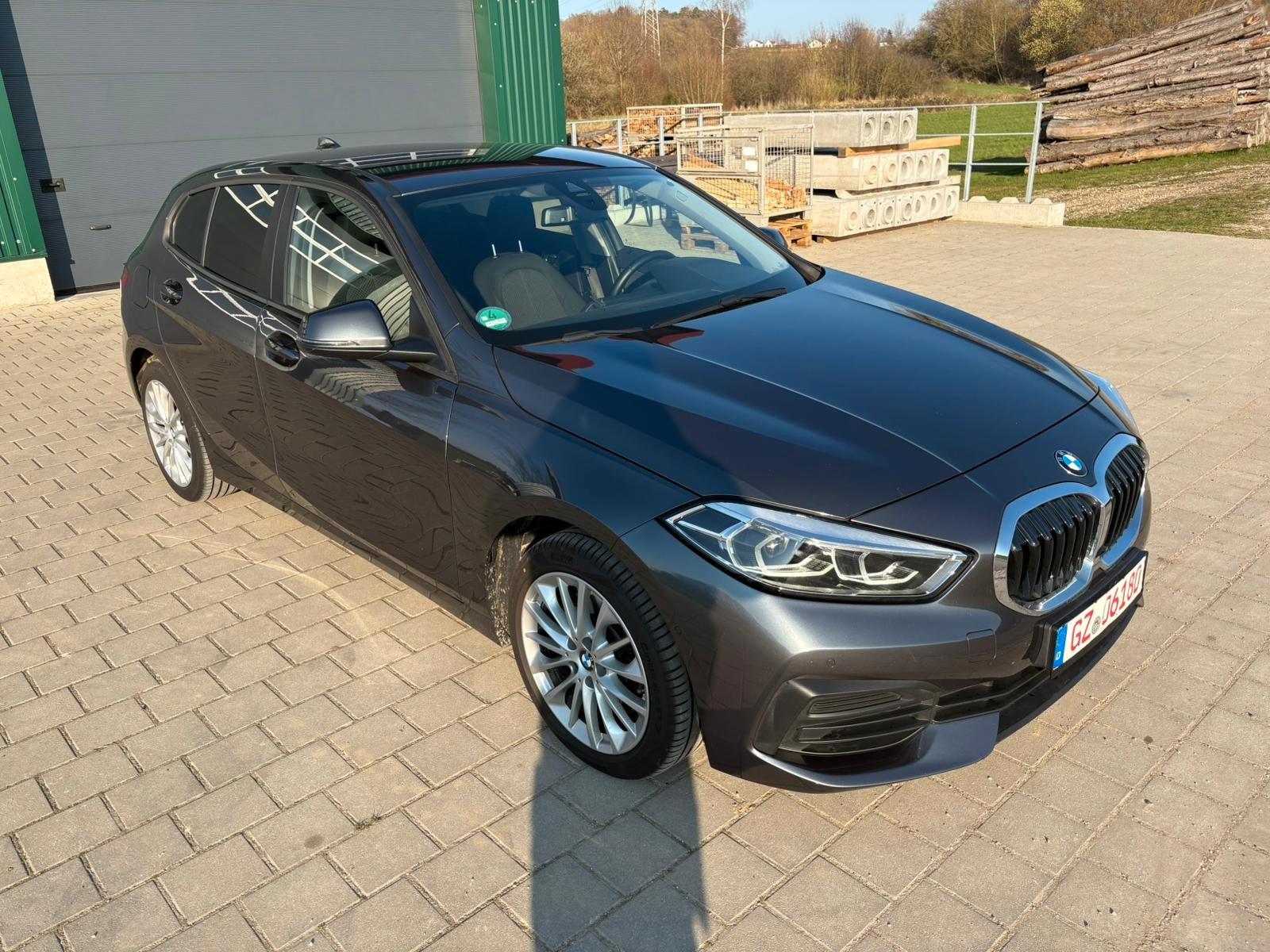 BMW 120 d Lim. Advantage  1.HD TÜV-NEU AHK