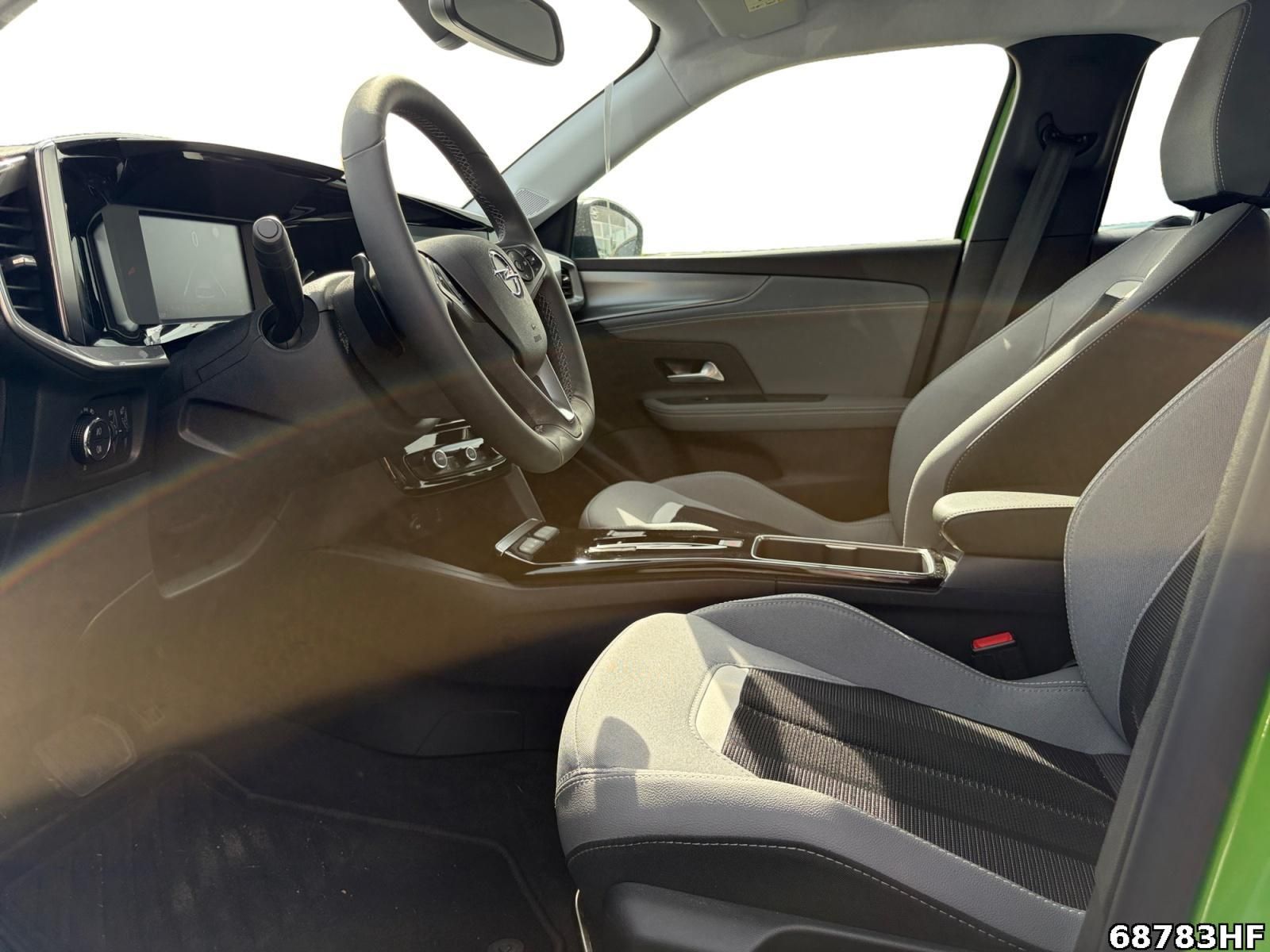 Fahrzeugabbildung Opel Mokka B Elegance +NAVI+CARPLAY+TOTWINKEL+