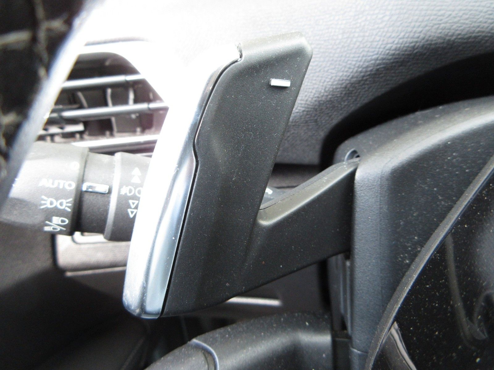 Fahrzeugabbildung Peugeot 5008 Allure 1.5D LED/NAVI/SHZ/AHK/VIRTUAL