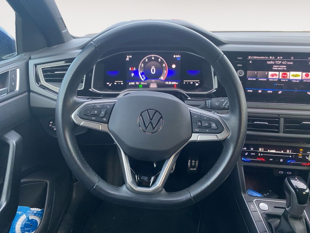 Fahrzeugabbildung Volkswagen Taigo 1.0TSI DSG R-Line Navi,LED,ACC,RFK,SH