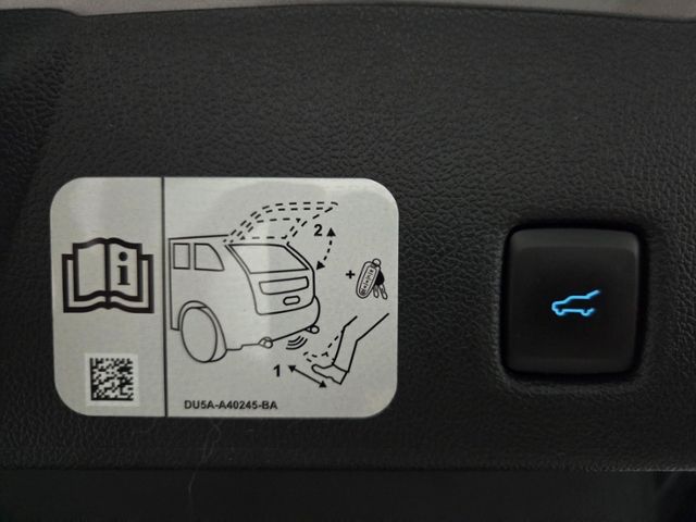 Kuga ST-Line X 1.5 EcoBoost LED NAV APP ACC KAM