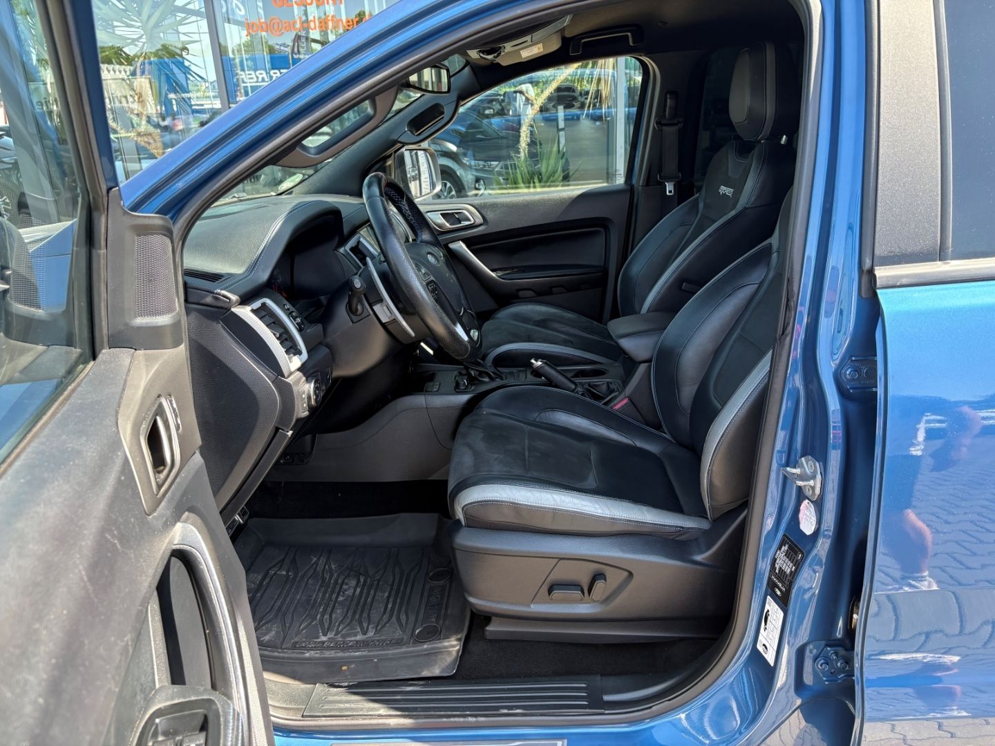 Fahrzeugabbildung Ford Ranger Raptor Doppelkabine 4x4 AHK Rückfahrkamer