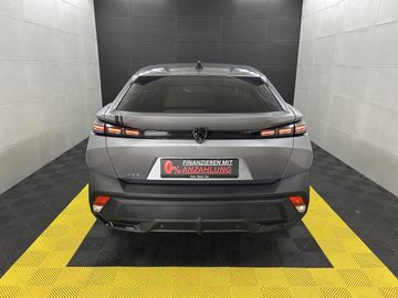 Peugeot 408 - 6