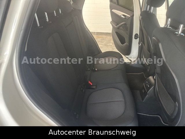 BMW X1 sDrive 18 i Advantage foto 14