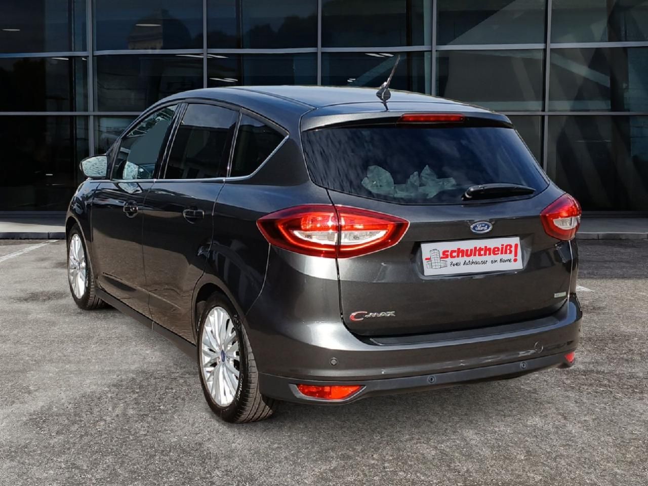 Fahrzeugabbildung Ford C-MAX Titanium