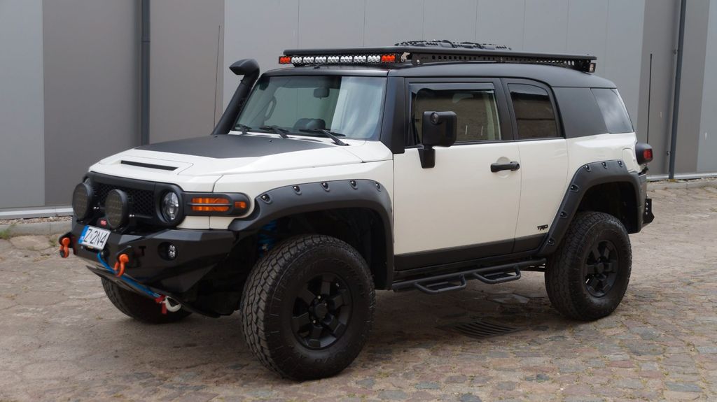 Toyota FJ