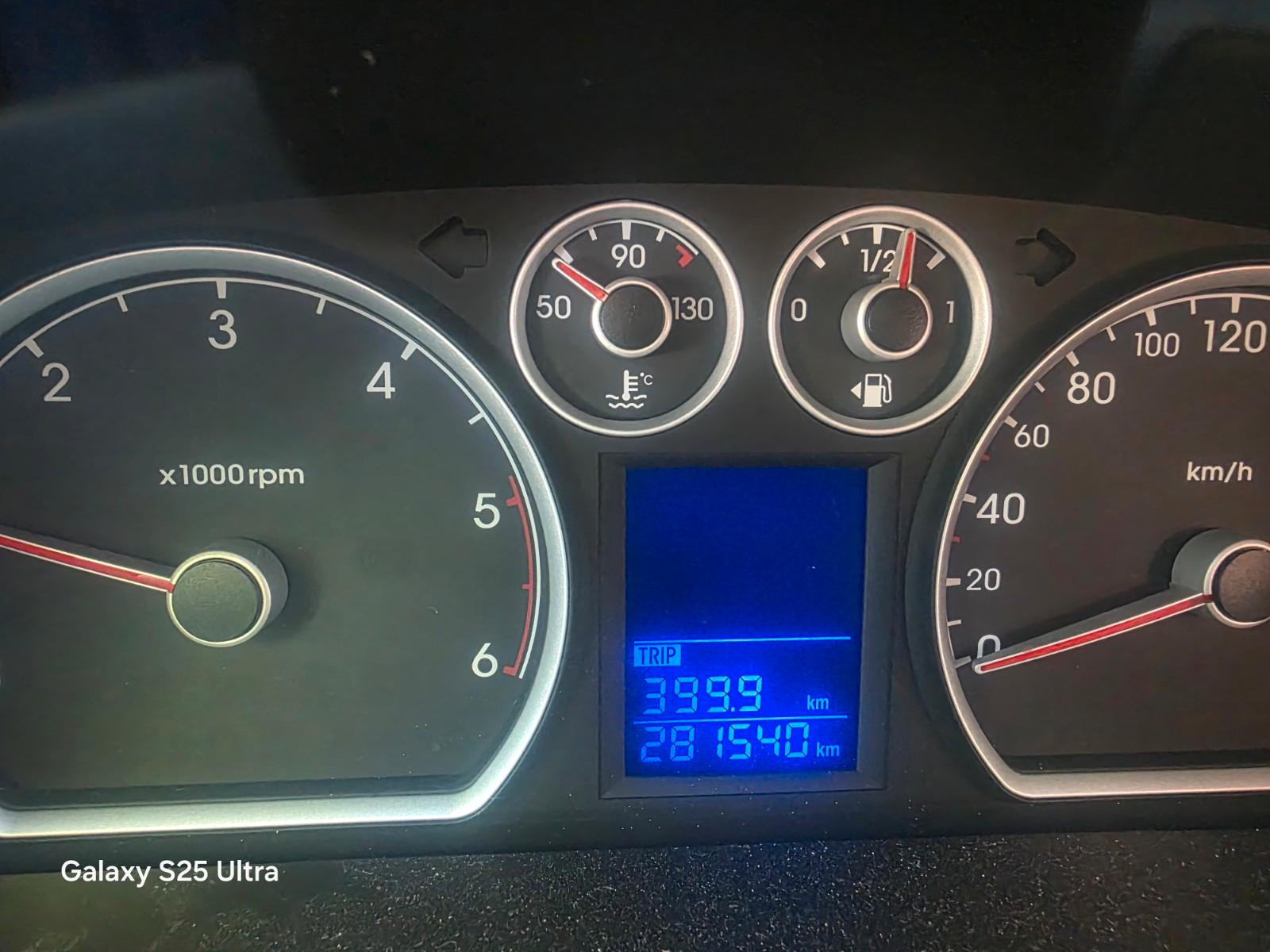 Hyundai i30 2011 — photo 7