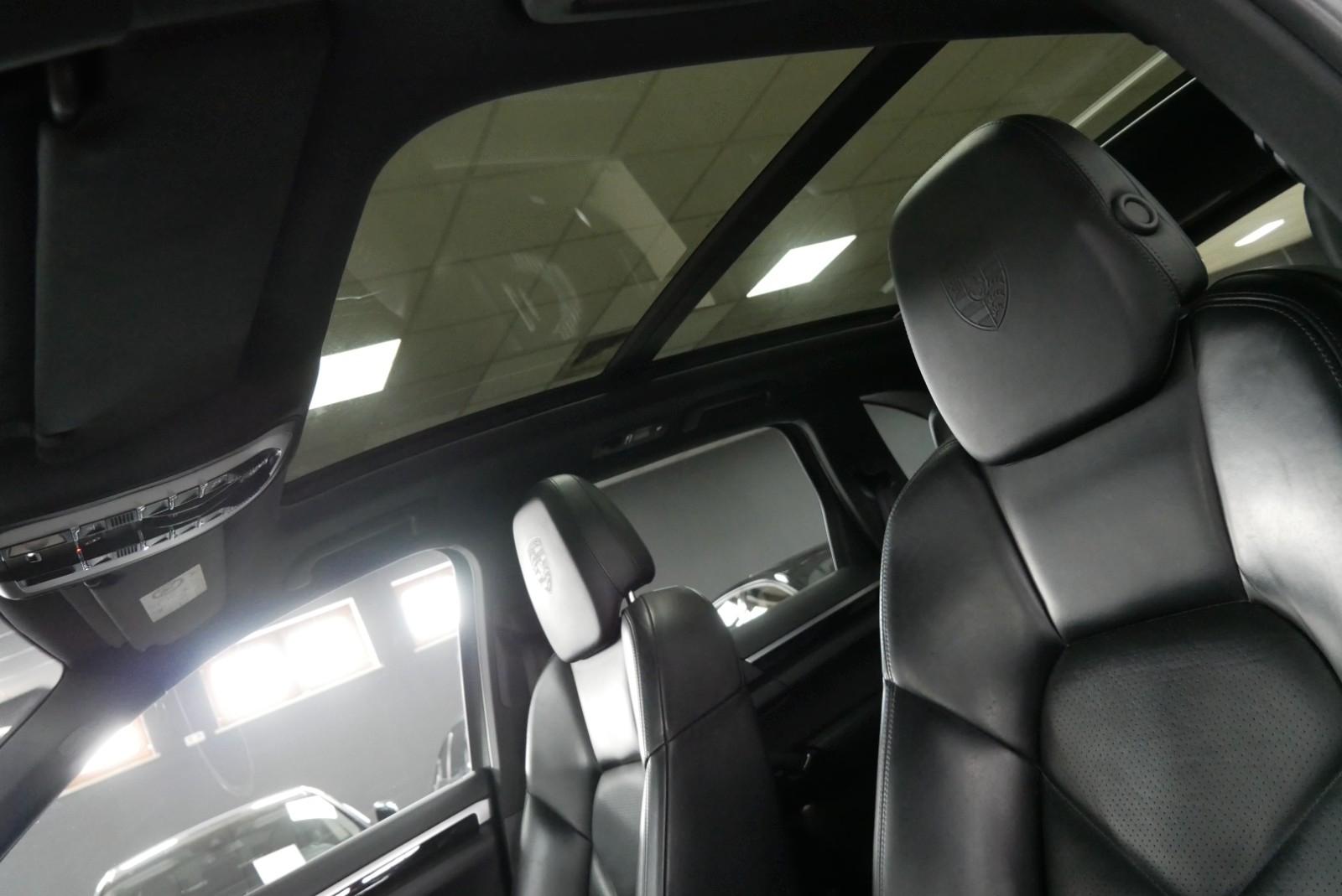 Porsche Cayenne Diesel Platinum Edition KAMERA PANO BOSE