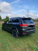 Jeep Grand Cherokee Overland 3.0 V6 M.-Jet 184kW ... - Jeep Grand Cherokee aus 2014 mit Diesel-Antrieb: Geländewagen, 3.0