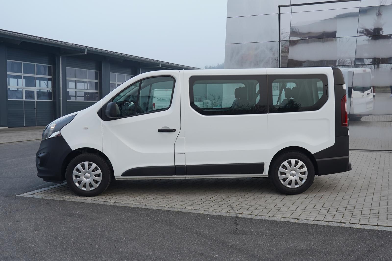 Opel Vivaro B Combi L1H1 CDTI 9 Sitzer NAVI imagem 2