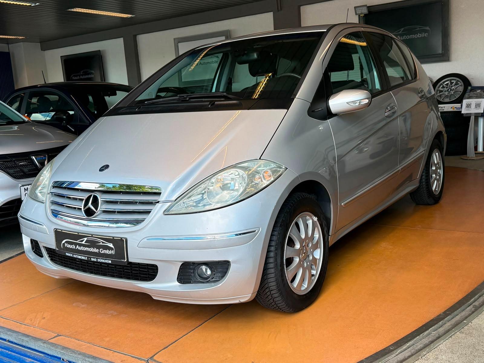 Mercedes-Benz A 170 Elegance Automatik / Klima / Sitzheizung