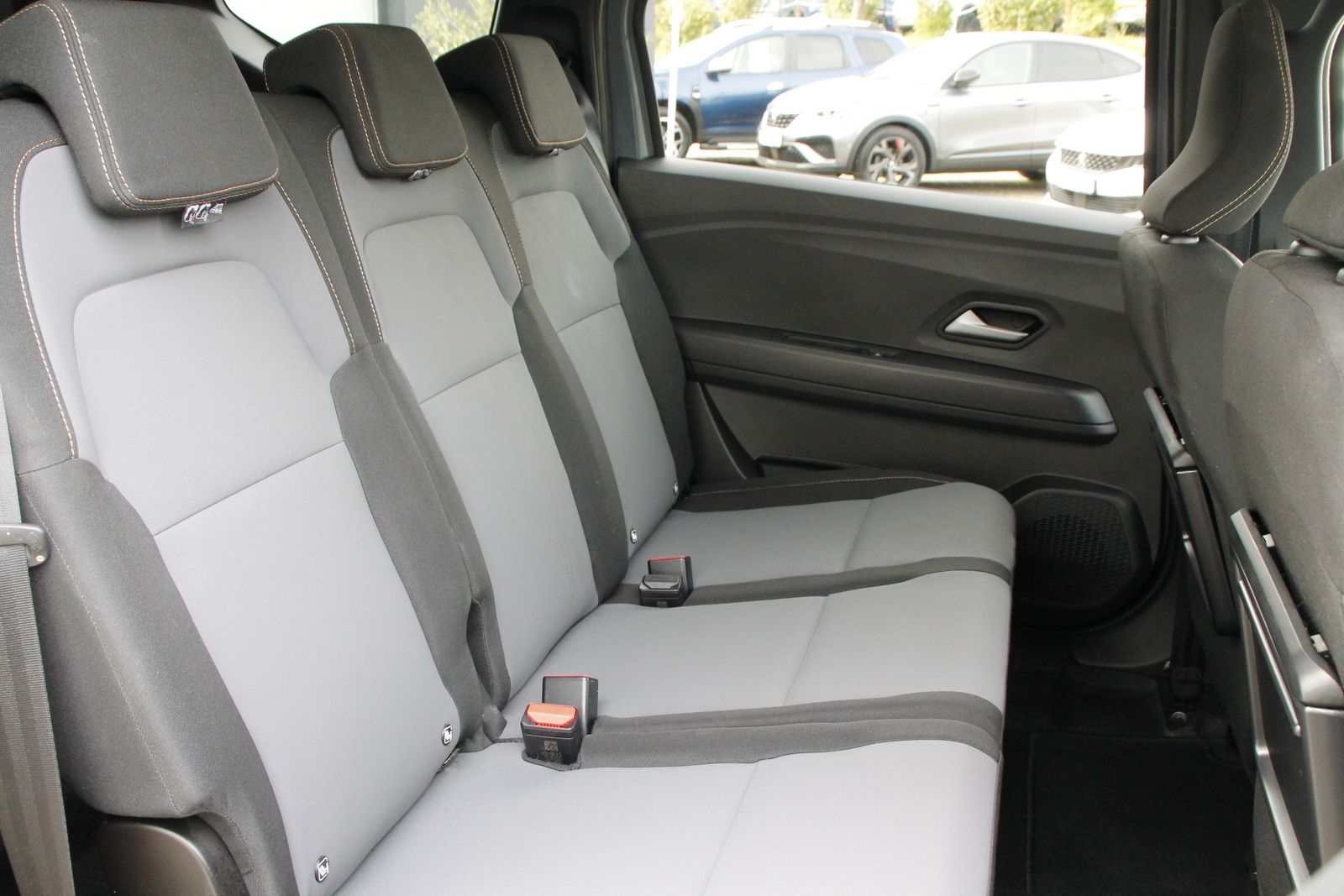 Fahrzeugabbildung Dacia Jogger Extreme+ ECO-G 100