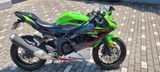 Kawasaki Ninja 125, wenig kilometer 1. Hand - Offers matching your search criteria