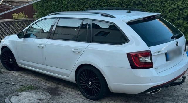 Skoda Octavia RS 5E FL TDI 4x4