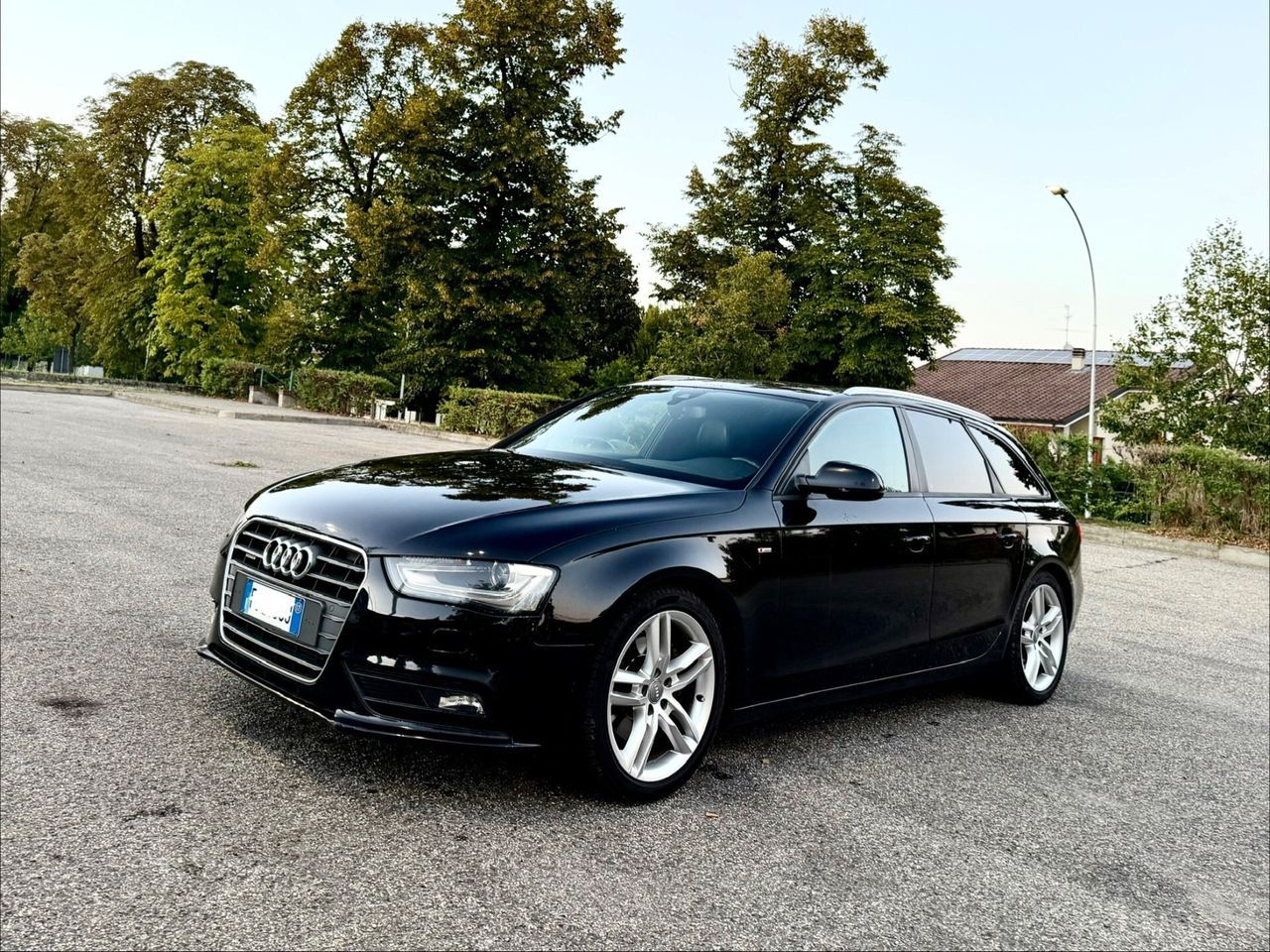 Audi A4 - 1