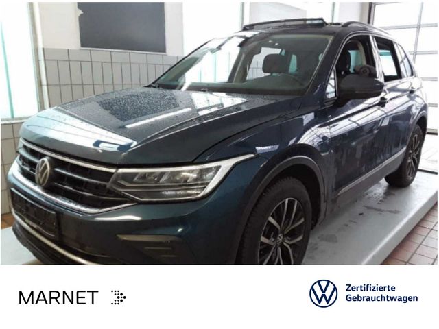 Volkswagen Tiguan 2.0 TDI Life *Kamera*Navi*Pano*