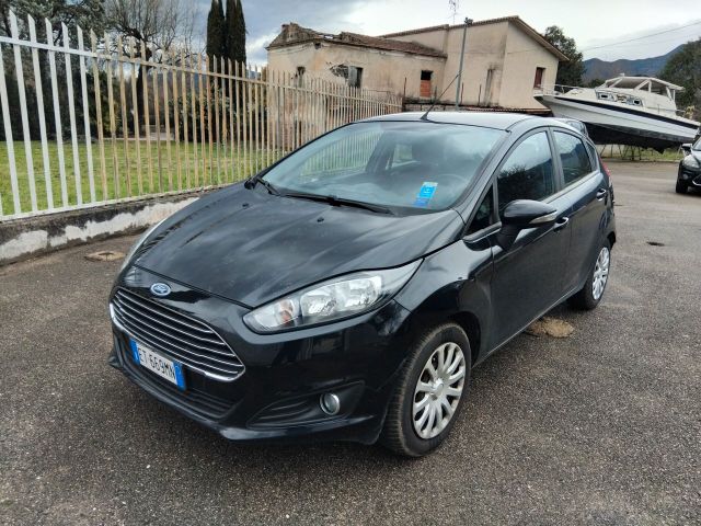 Ford Fiesta 1.0 80CV 5 porte Titanium