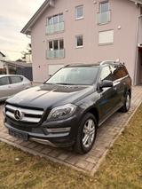 Mercedes-Benz GL 350 2015 TOP ZUSTAND Unfallfrei - graue Mercedes-Benz GLS 350