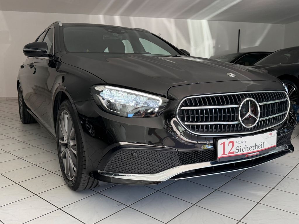 Image of Mercedes-Benz E 220