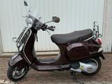 Vespa LX 125 i. e 3V Touring - Vespa Motorräder in Düsseldorf